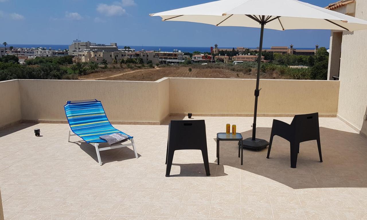 Sunny View - A Stunning Apartment With Private Rooftop Paphos Exterior foto