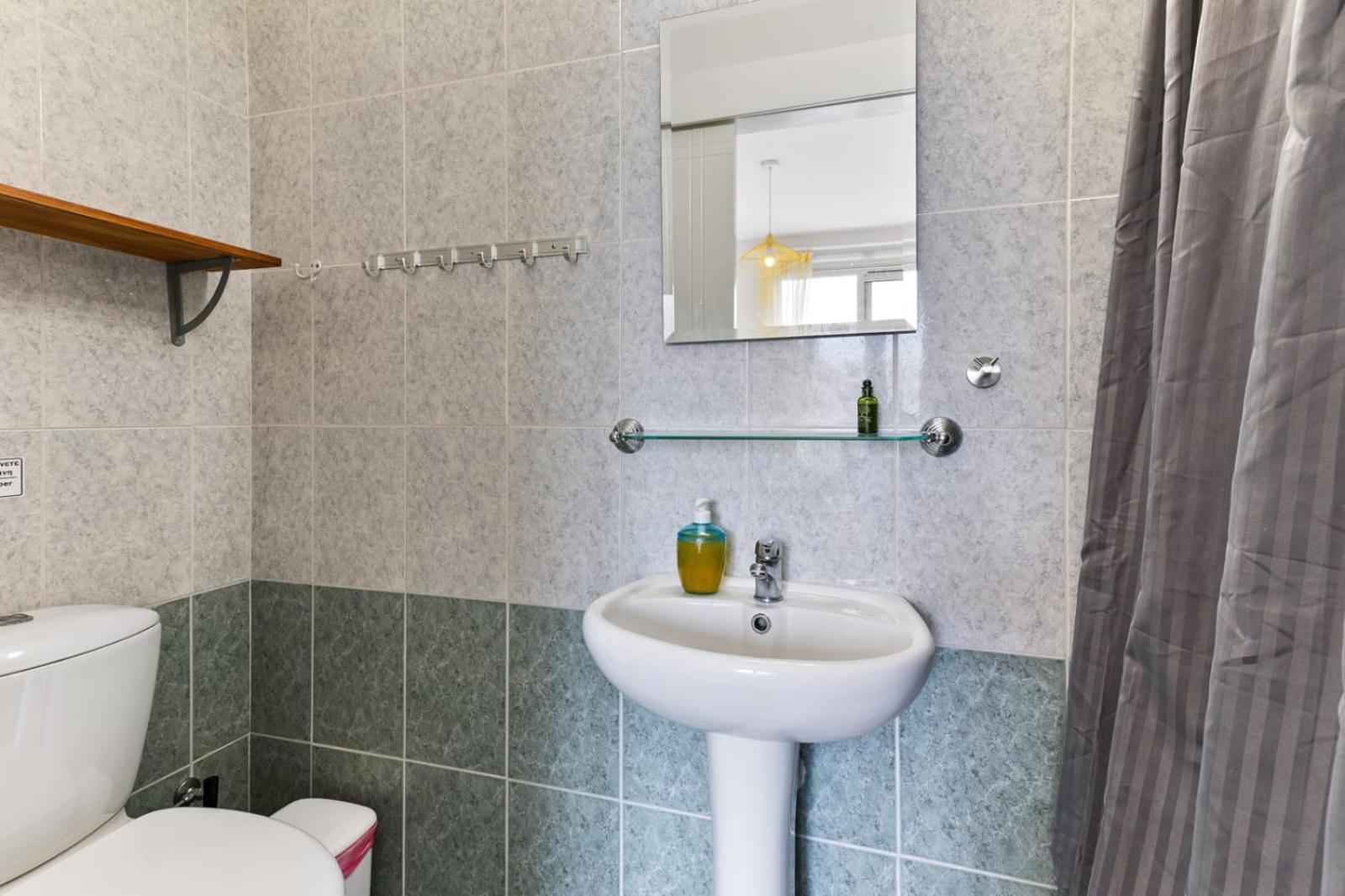 Sunny View - A Stunning Apartment With Private Rooftop Paphos Exterior foto